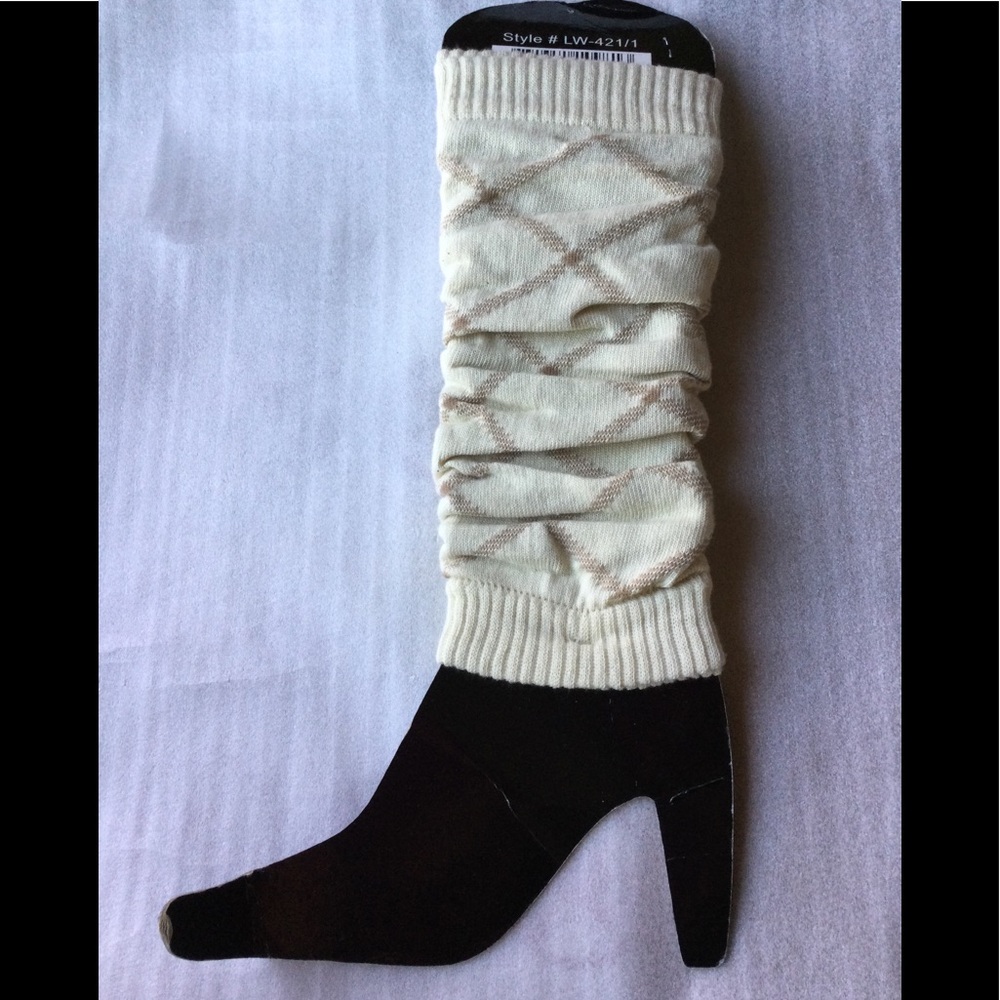 Textured Leg Warmers Cream/Tan Argyle Knit